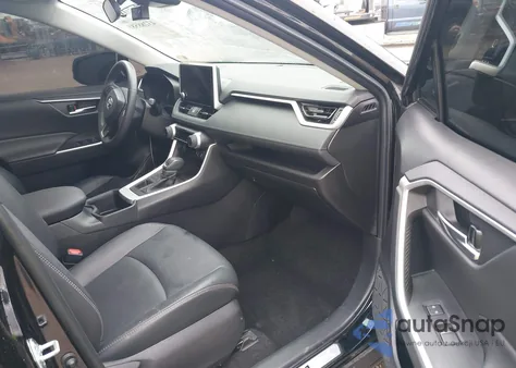 2024 Toyota Rav4 Xle Premium z USA, uszkodzony, nr VIN 2T3A1RFV5RC432568